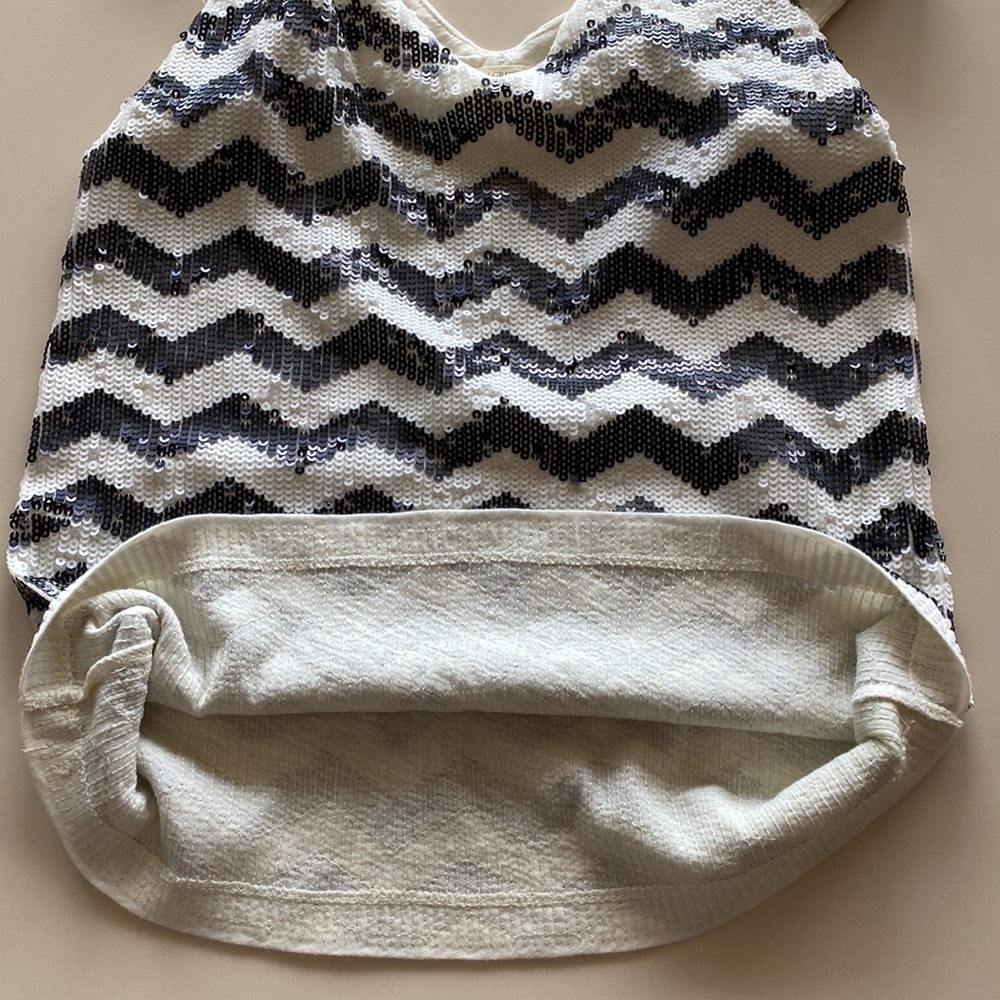 J Crew Black and White Sequin Top size XXS - Picture 5 of 7